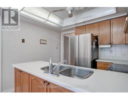 2151 Pineview Drive, Oakville, ON L6H5M3 Photo 17