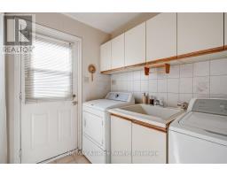 2151 Pineview Drive, Oakville, ON L6H5M3 Photo 27
