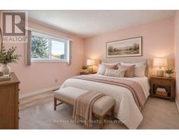 2151 Pineview Drive, Oakville, ON L6H5M3 Photo 34