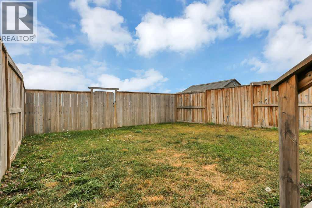 Listing photo – 63 Palmer Circle, Blackfalds
