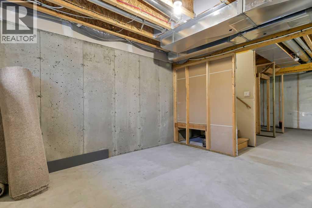 Listing photo – 63 Palmer Circle, Blackfalds