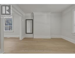 82a Augusta Avenue, Toronto, ON M5T2L1 Photo 9