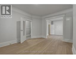 82a Augusta Avenue, Toronto, ON M5T2L1 Photo 11
