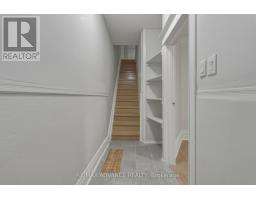 82a Augusta Avenue, Toronto, ON M5T2L1 Photo 8