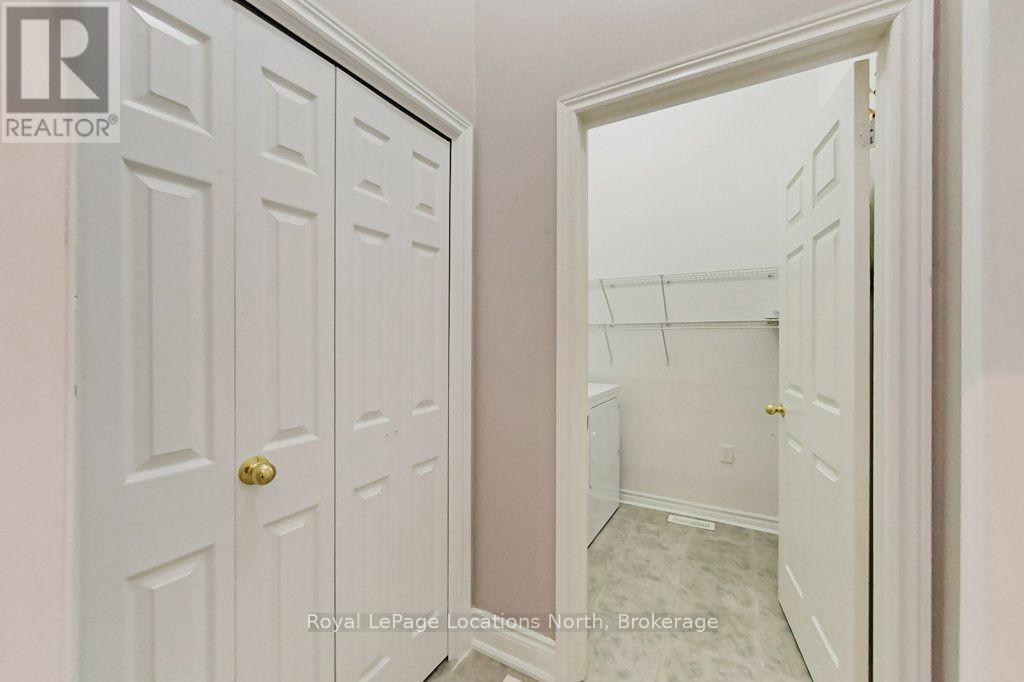 52 Thomas Drive — photo 31