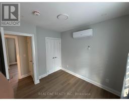 Laneway House - 90 Douglas Avenue, Toronto, ON M5M1G5 Photo 11
