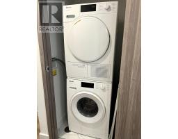5009 - 3 Concord Cityplace Way, Toronto, ON M5V0X4 Photo 9