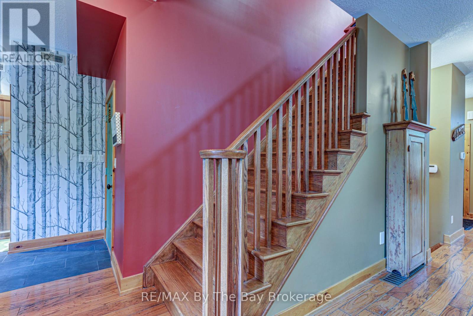 120 Venture Boulevard — photo 23