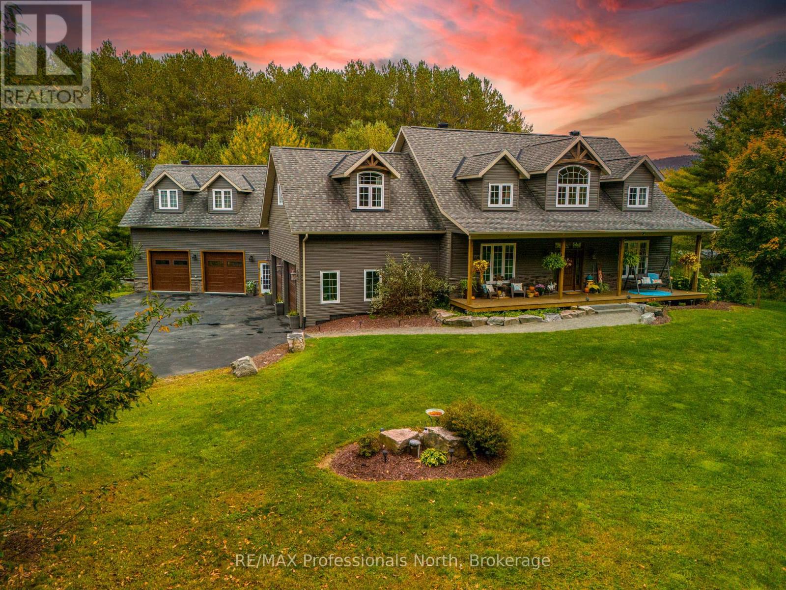 427 SKYHILLS ROAD - 1