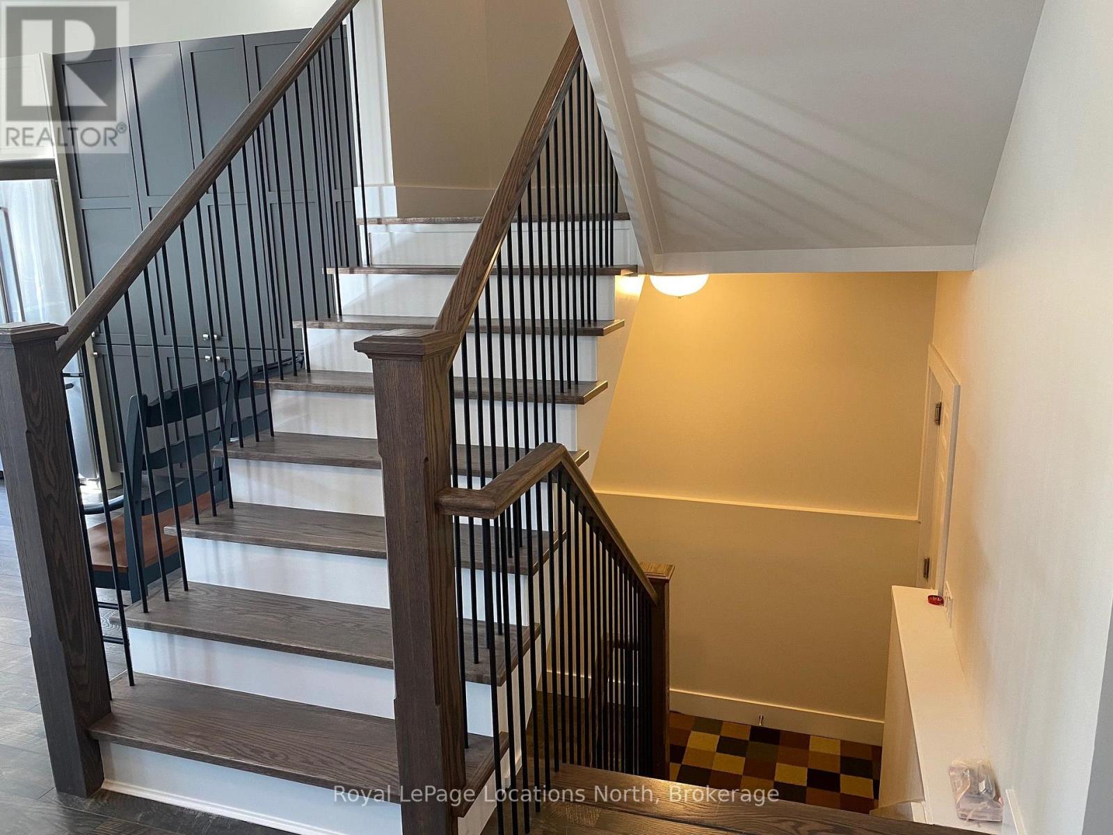 194 Yellow Birch Crescent — photo 11