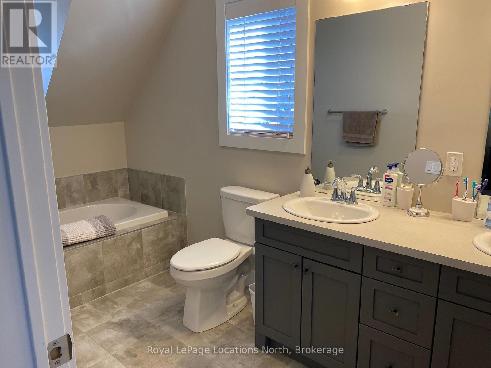 194 Yellow Birch Crescent — photo 19