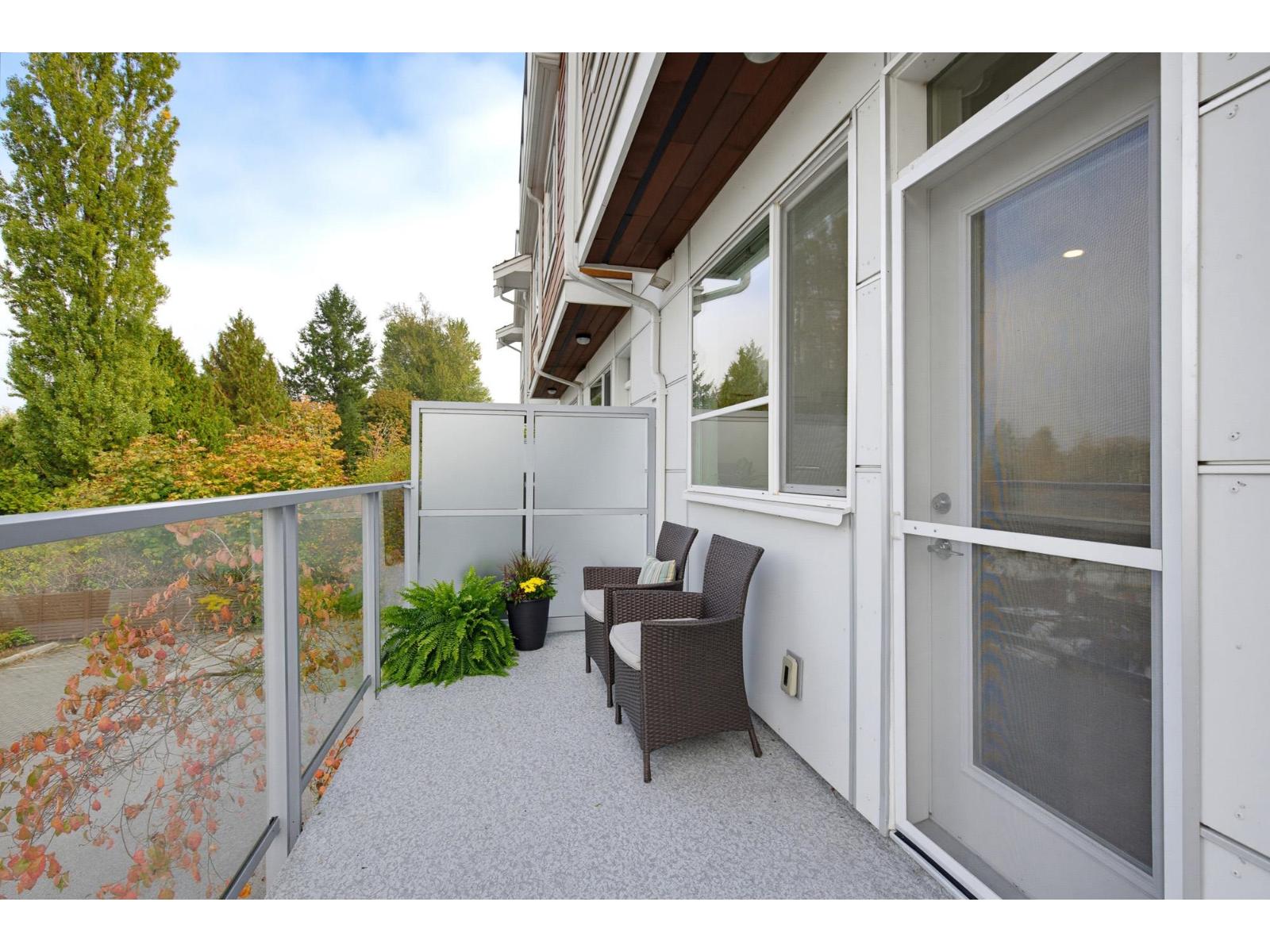 8 15918 MOUNTAIN VIEW DRIVE, White Rock - Image 1