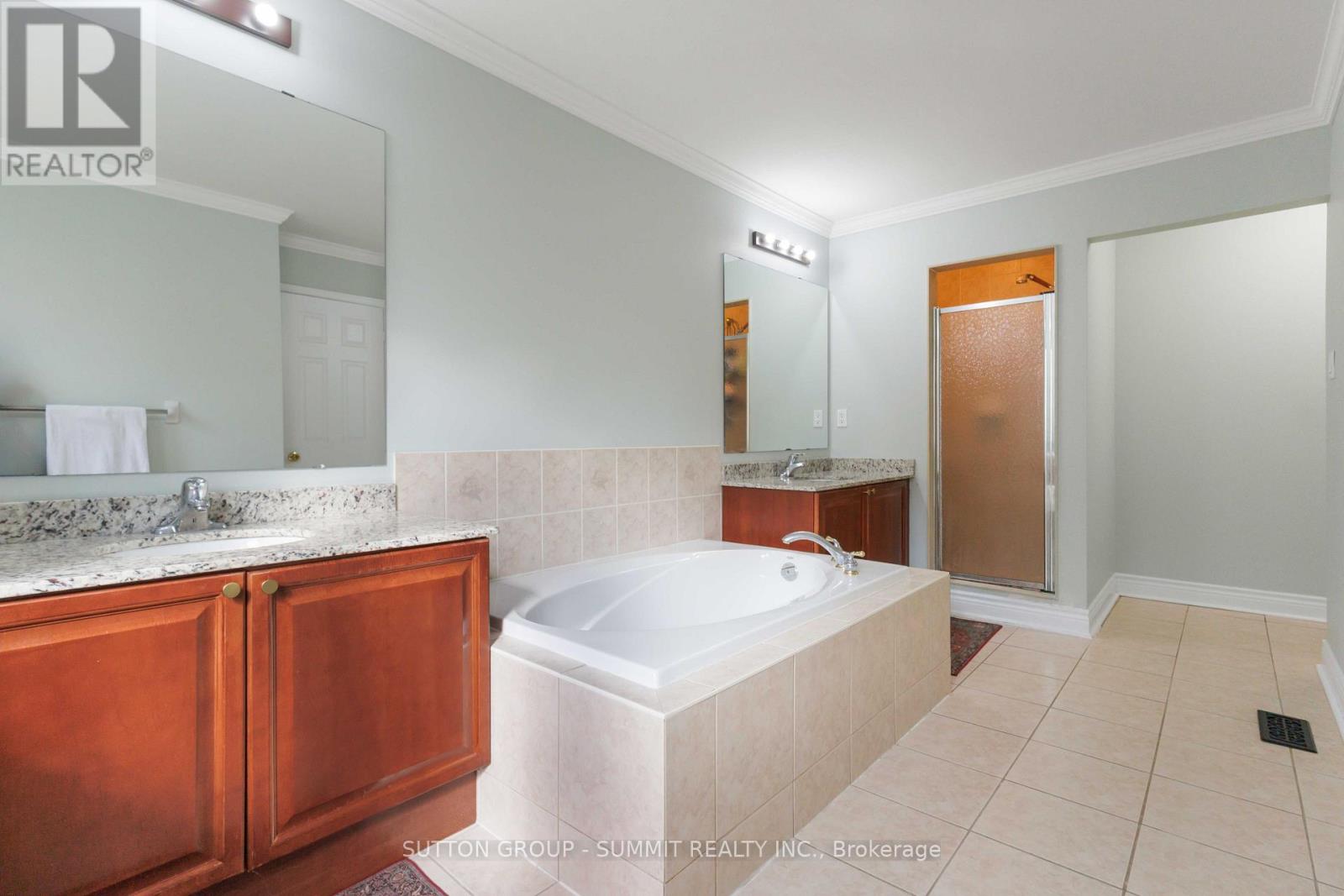 4 Teasdale Street, Ajax, ON photo 19