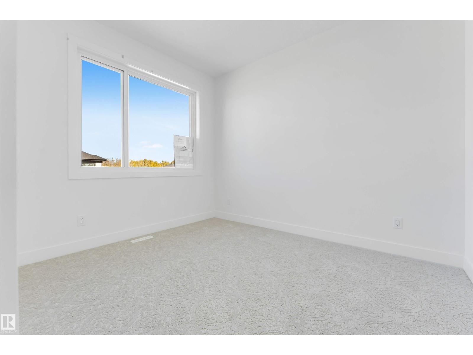 4707 17 AV SW - 36