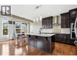 4pc Bathroom - 79 Nolanfield Court Nw, Calgary, AB T3R0L8 Photo 7
