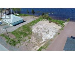 Unit Lot 4 - 2 Sacreys Road thumbnail 2