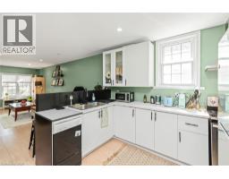 Living room/Dining room - 29 Wexford Avenue N, Hamilton, ON L8H4M2 Photo 11