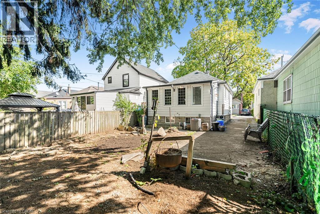 29 WEXFORD Avenue N - 41