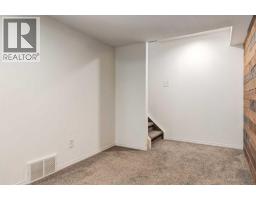 87 Royal Elm Way NW - photo 19