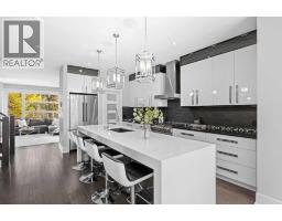 2750 26 Avenue SW - photo 13