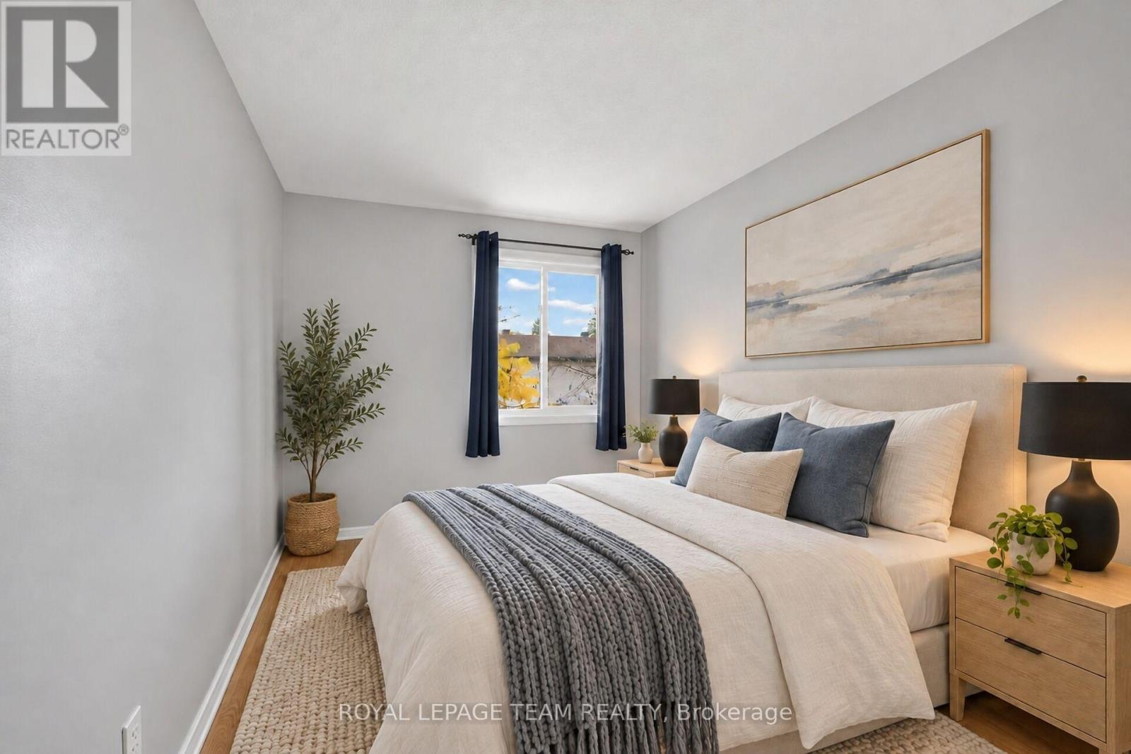 7866 JEANNE D'ARC BOULEVARD - Image 33