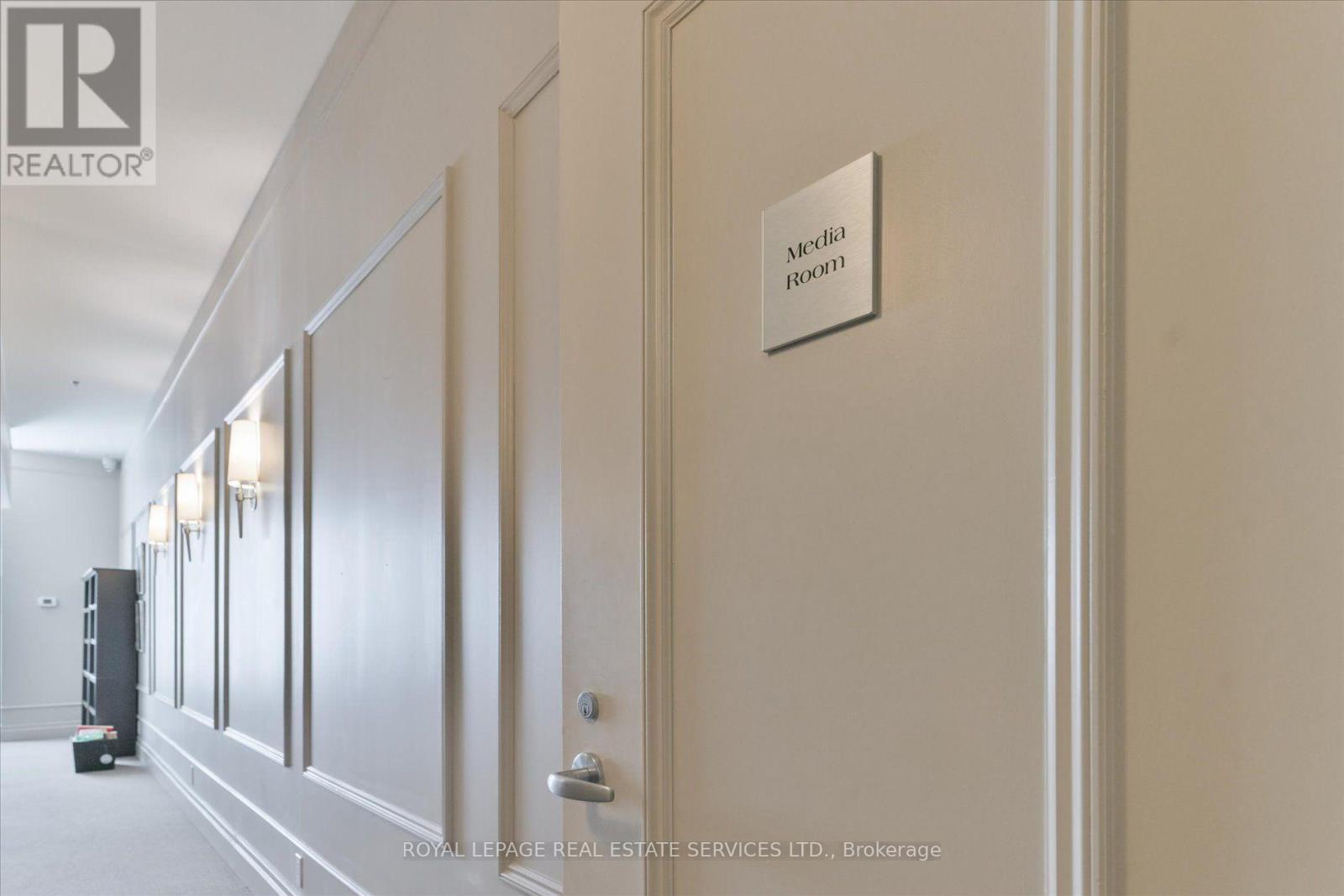 38 Fontenay Court — photo 28