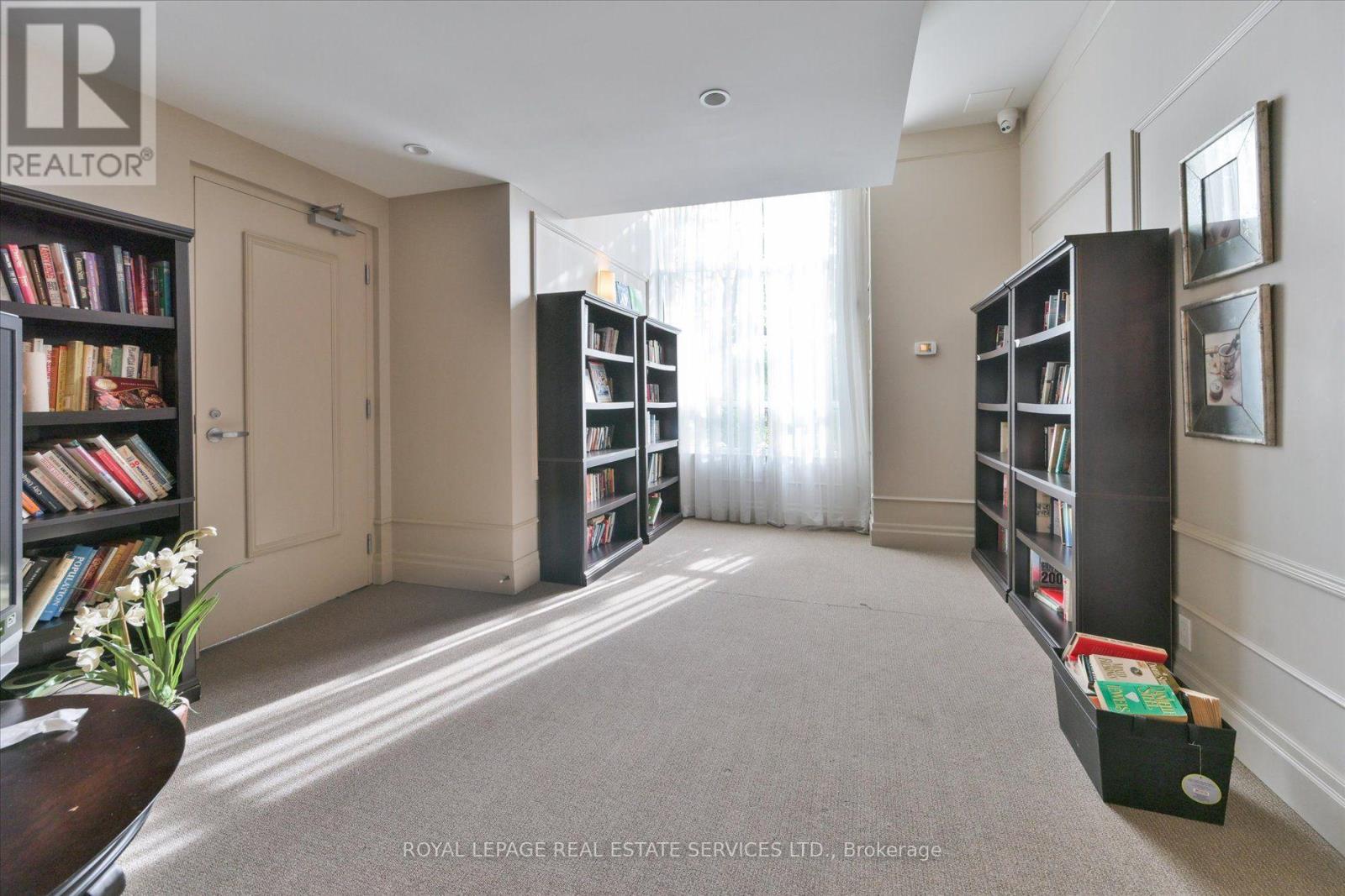 38 Fontenay Court — photo 30