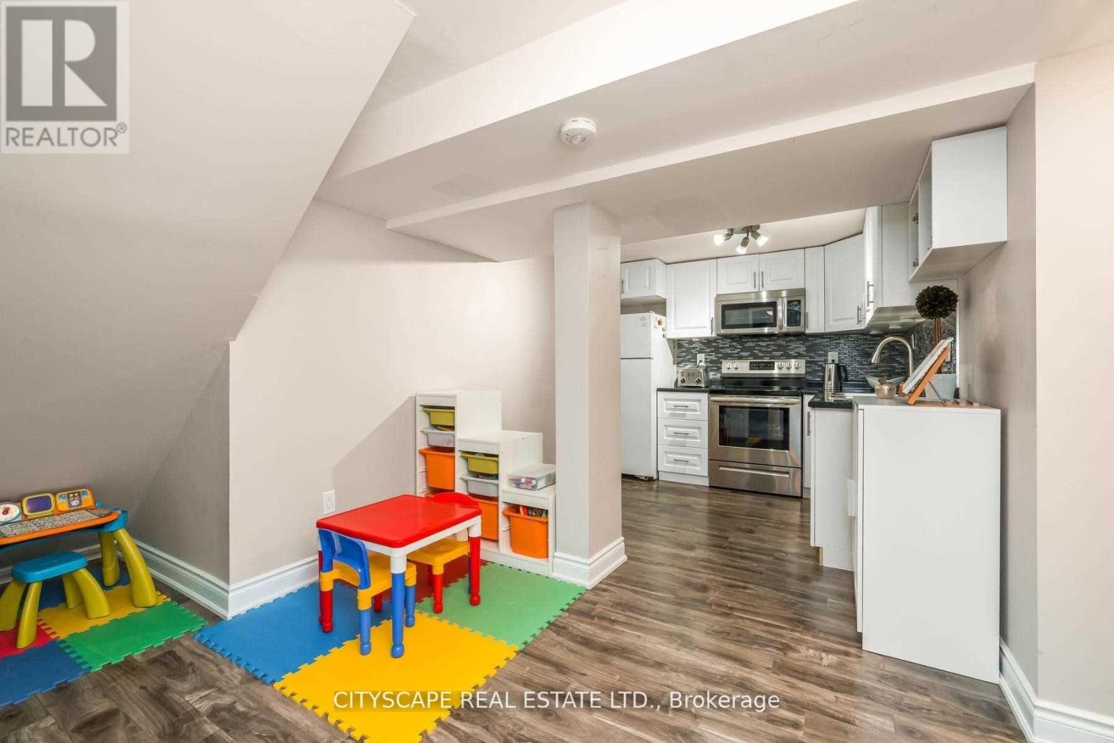 6103 Silken Lauman Way — photo 4