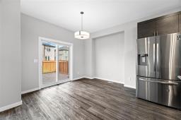 114 Hughes Crescent, Winnipeg, MB R3Y2B8 Photo 17