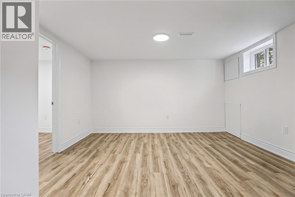 156 East 36th Street — photo 12