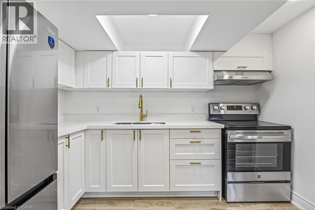 156 East 36th Street — photo 16