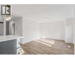 Foyer - 156 East 36th Street Unit# Upper, Hamilton, ON L8V3Z4 Photo 7
