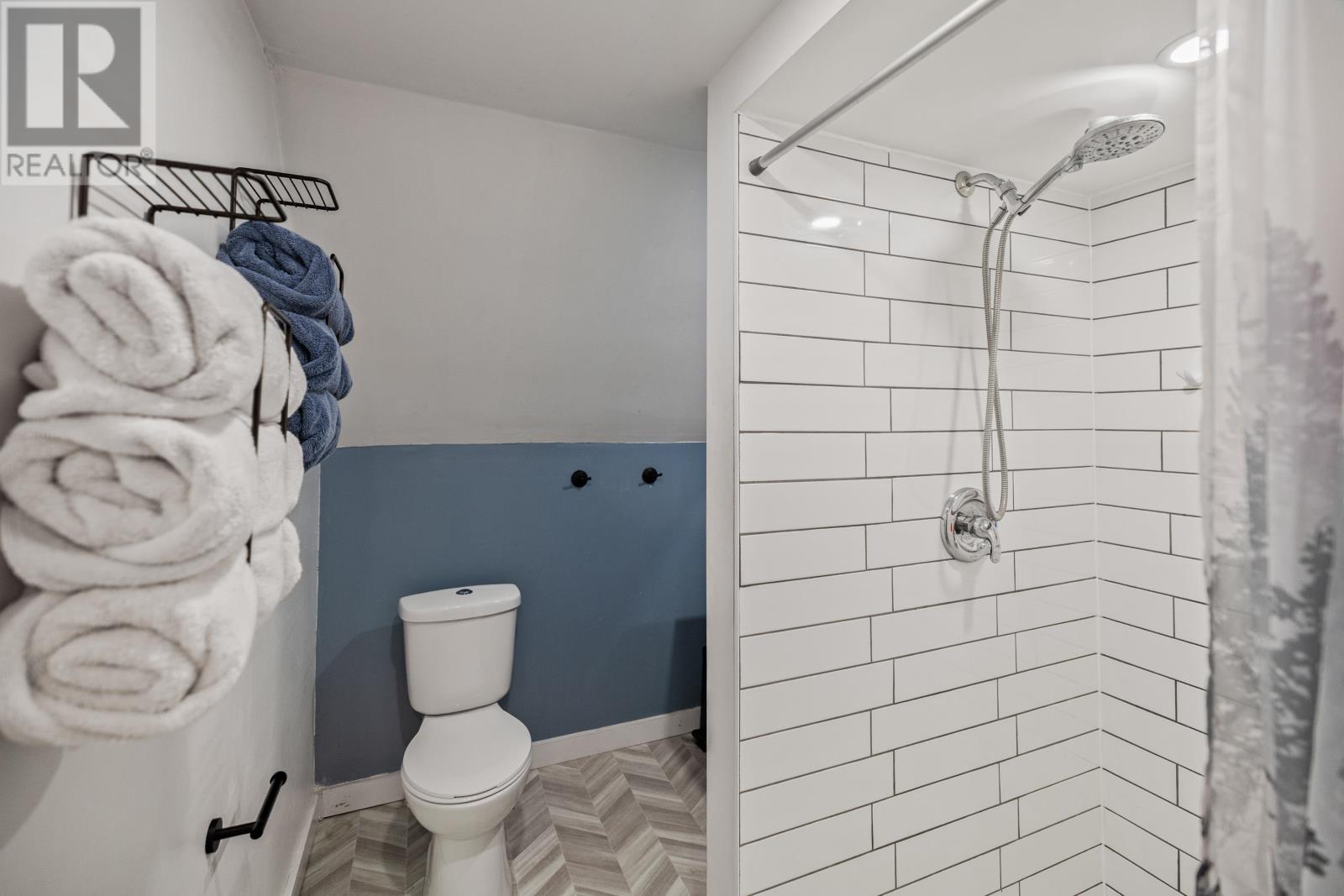 393 Water Street - 21