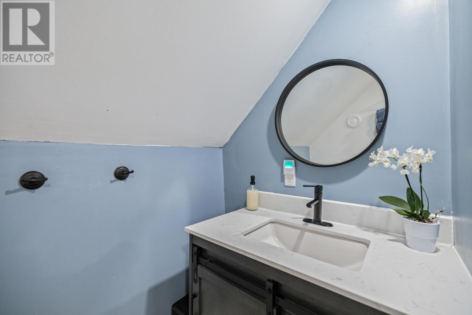 393 Water Street - 22