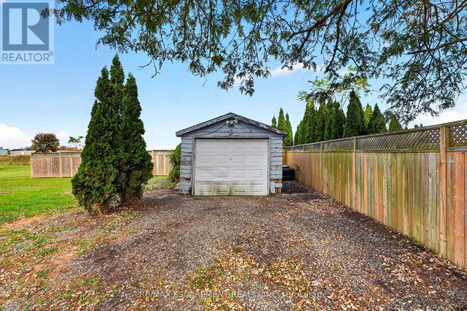 320 MUD STREET - 35