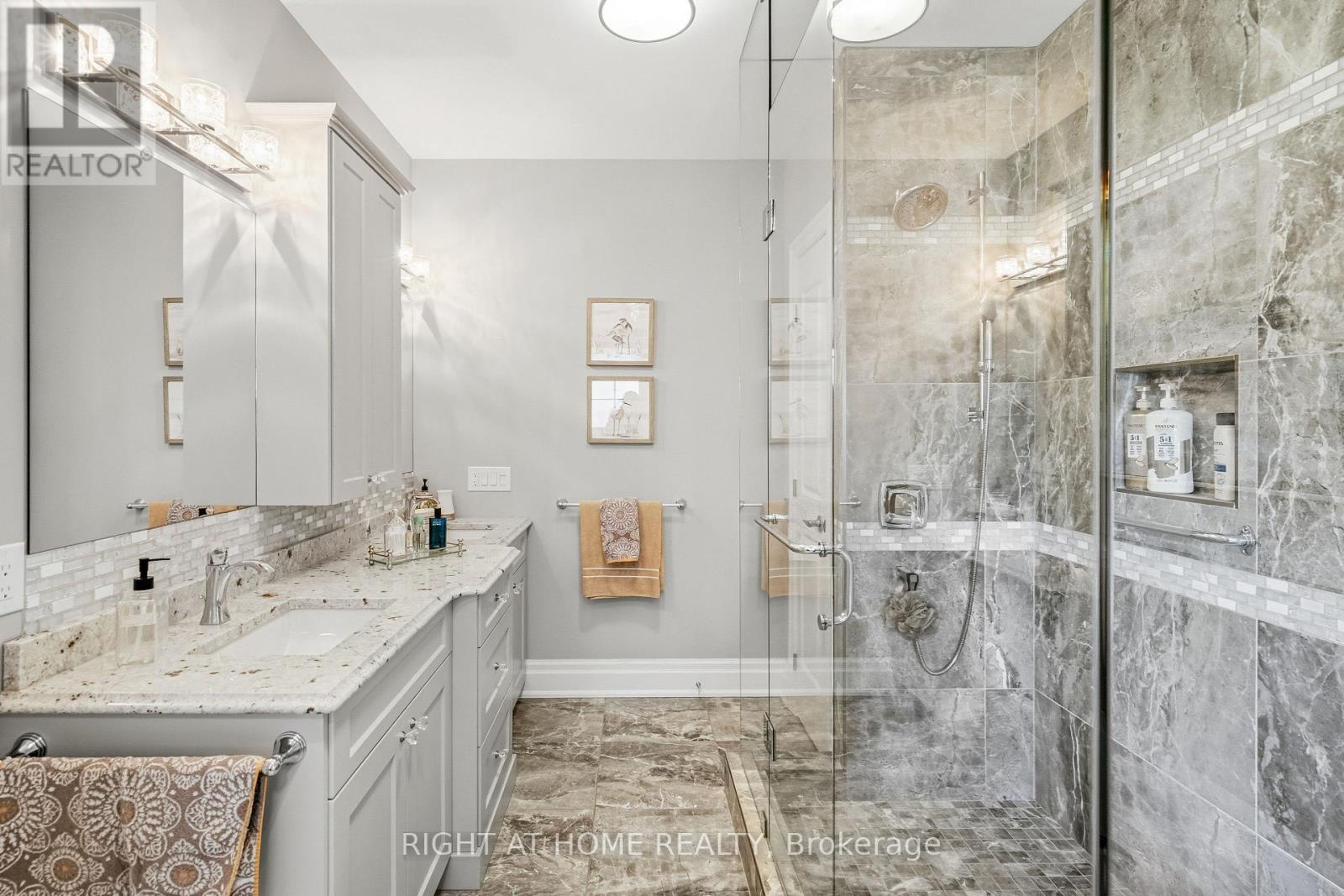 28 Sandalwood Crescent, Niagara-on-the-Lake, ON photo 21