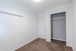 75 Donald Street, Steinbach, MB R5G2B7 Photo 17