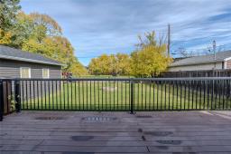 75 Donald Street, Steinbach, MB R5G2B7 Photo 28