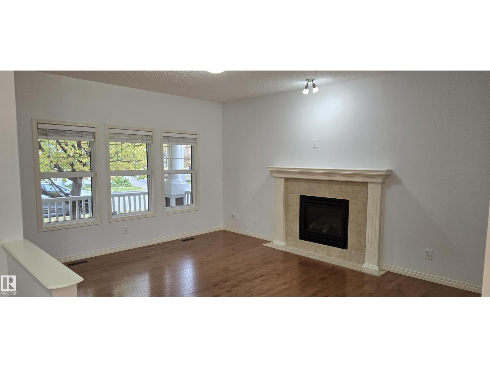 7307 14A AV SW - 5