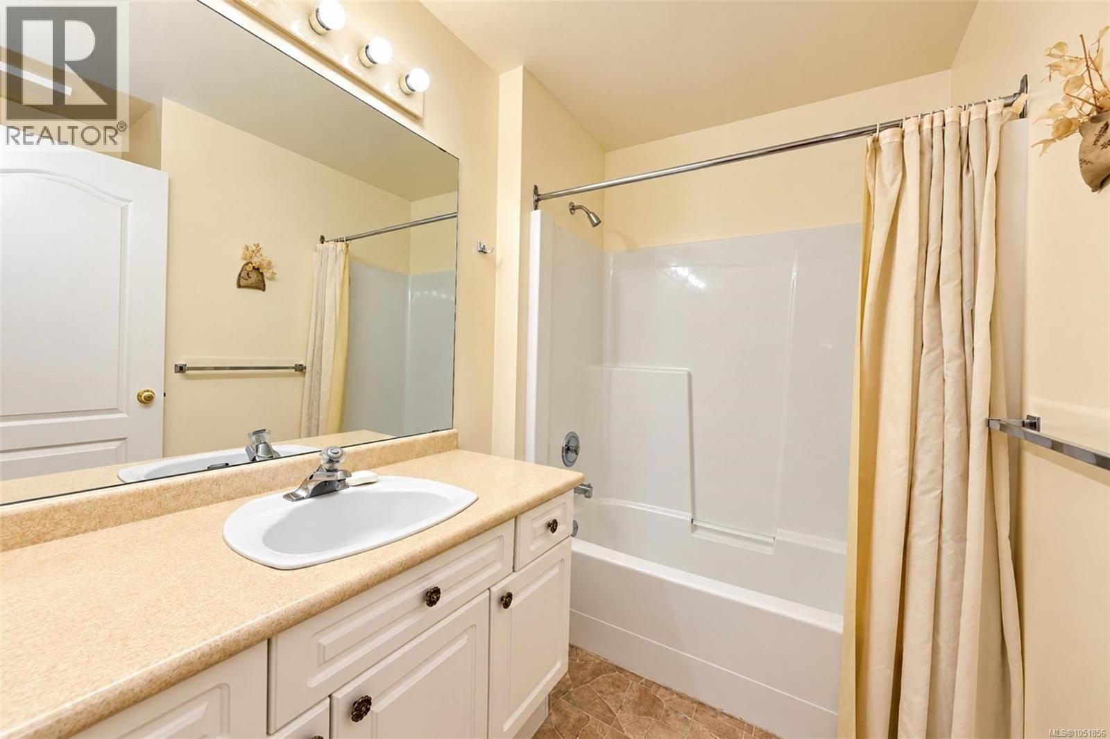 22 5980 Jaynes Rd, Duncan - Image 1
