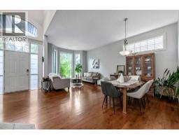 2222 26 Street SW - photo 4