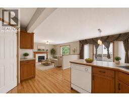 4pc Bathroom - 54 Coral Springs Court Ne, Calgary, AB T3J3W9 Photo 7