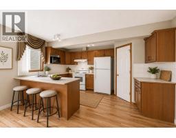 54 Coral Springs Court NE - photo 5