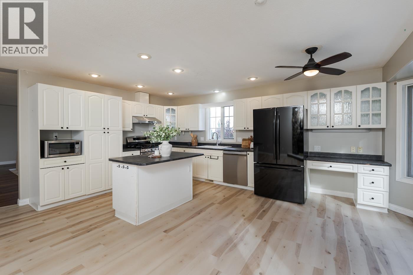 4224 AVISON PLACE - 21