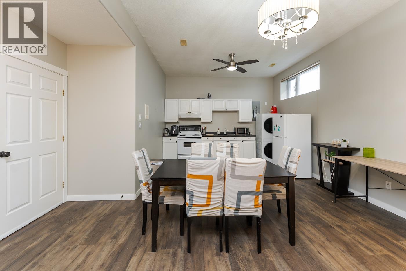 Photo 9 of 41 — 4224 AVISON PLACE · Prince George, BC