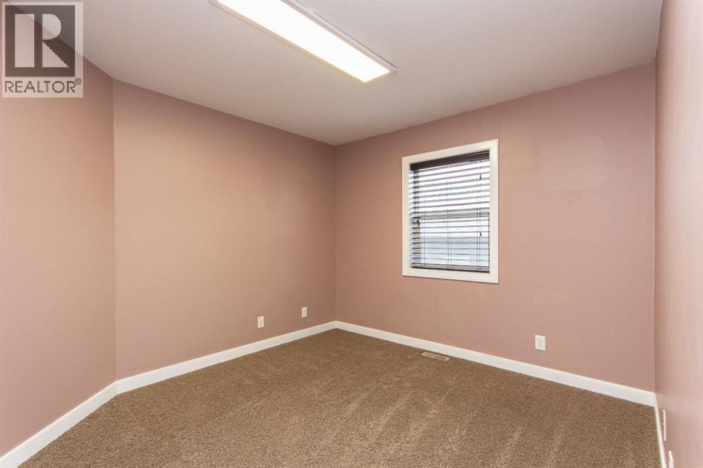 Listing photo – 79 Trimble Close, Red Deer