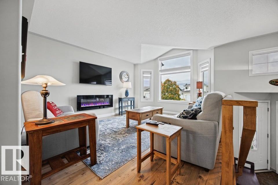 16103 67 ST NW - 5