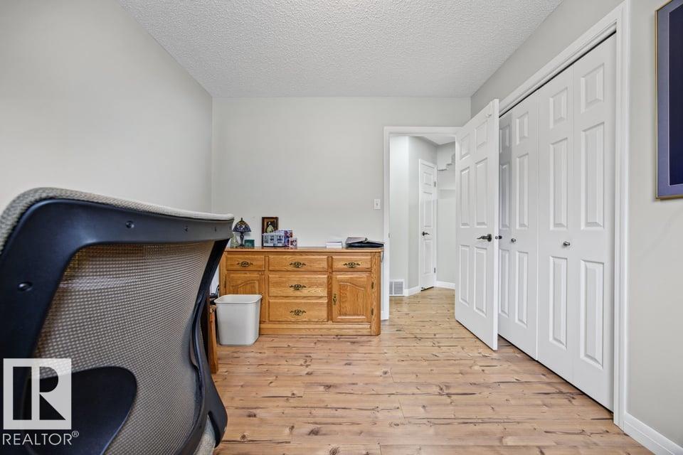 16103 67 ST NW - 26