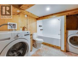 3051 Fofonow Road, Nelson, BC V1L6Y5 Photo 33