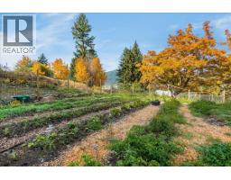 3051 Fofonow Road, Nelson, BC V1L6Y5 Photo 37
